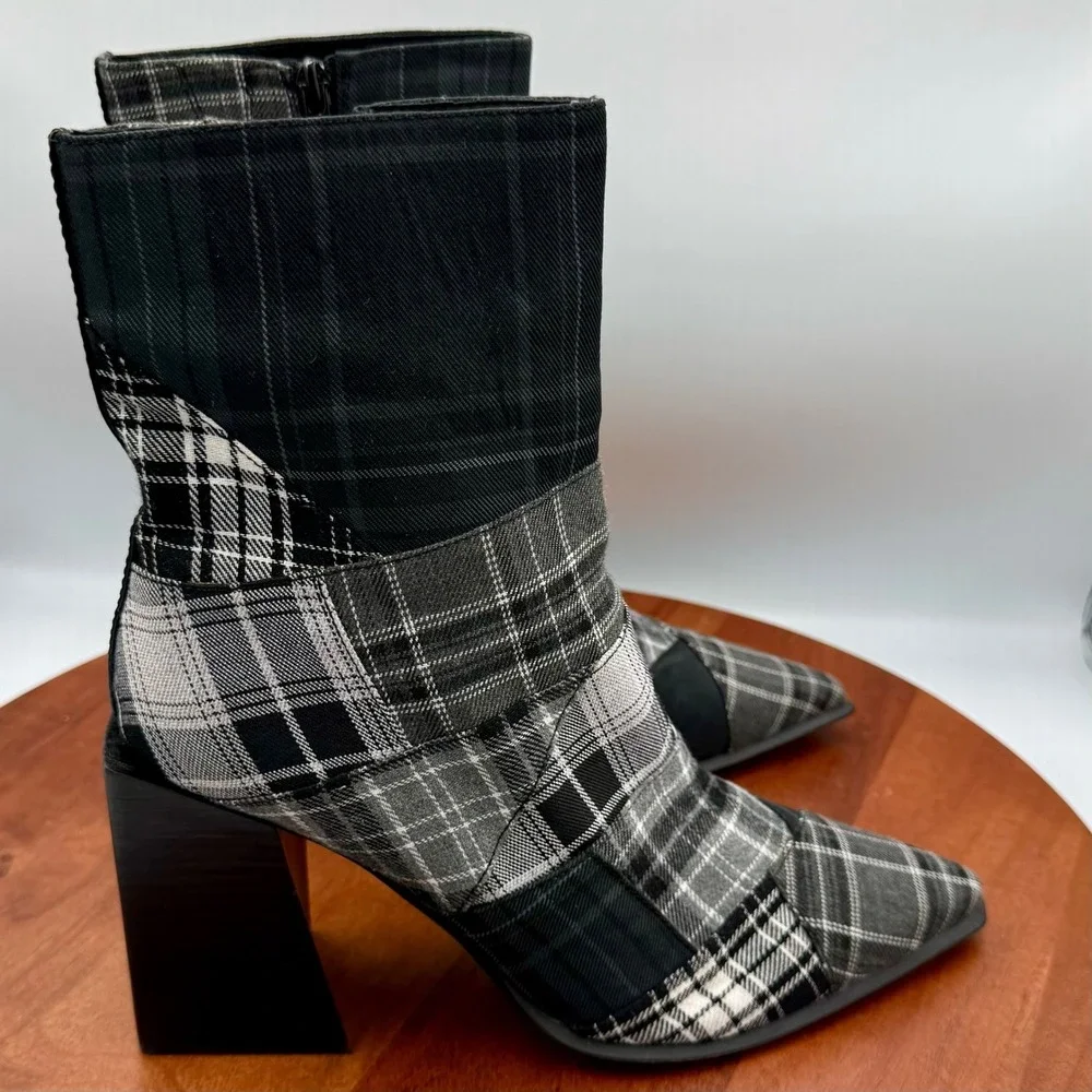 Jeffrey Campbell Siren Plaid Patchwork Ankle Boots Pointed Toe Black‎ Gray W 9